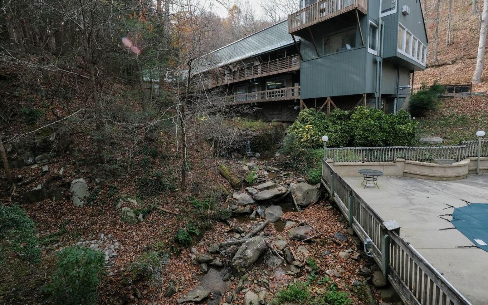 Falling Waters Gatlinburg Exterior photo